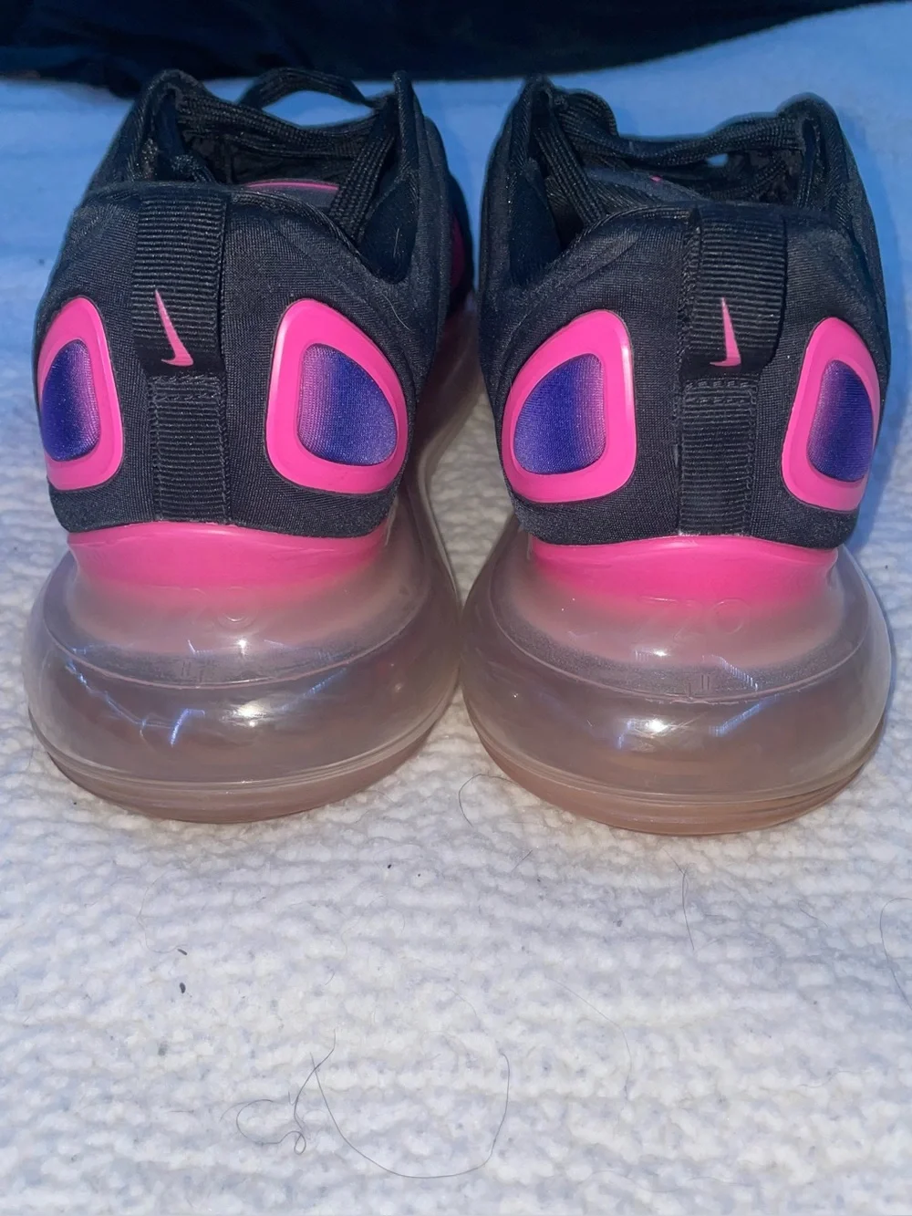 Nike Air Max 720 Black Pink Purple Men’s Size 11